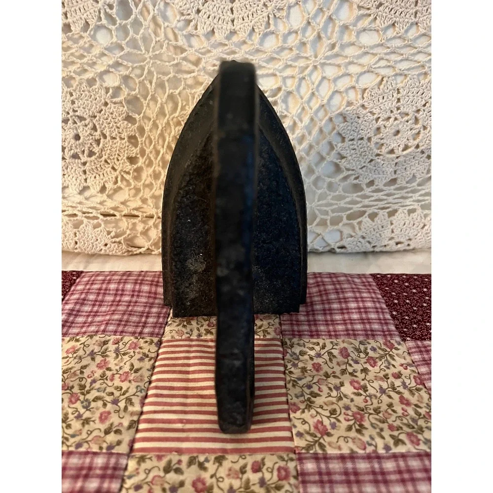 Vintage Cast Iron Stove Top Iron: Sewing Decor Door Stop